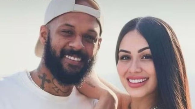 A biomédica Andressa Marinho usou as redes sociais para anunciar o fim do relacionamento com o volante Bruno Silva, capitão do Rio Branco e ex-jogador do Clube do Remo
