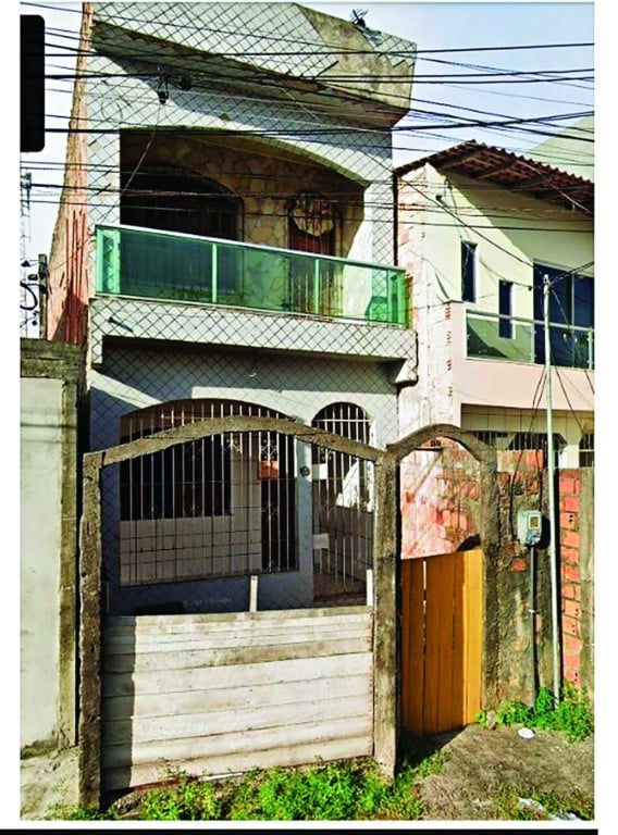 A dona da Vision Master é a empresária Valdilene da Silva Barreto, que, diz a denúncia do advogado, vive em uma casa que se encontra em “condições humildes”, em uma passagem do bairro da Marambaia, em Belém.