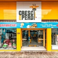 Em nota, a Cresci e Perdi afirma que o vídeo de 2024 foi originalmente veiculado em um canal interno de treinamento da empresa, descontinuado no ano passado.