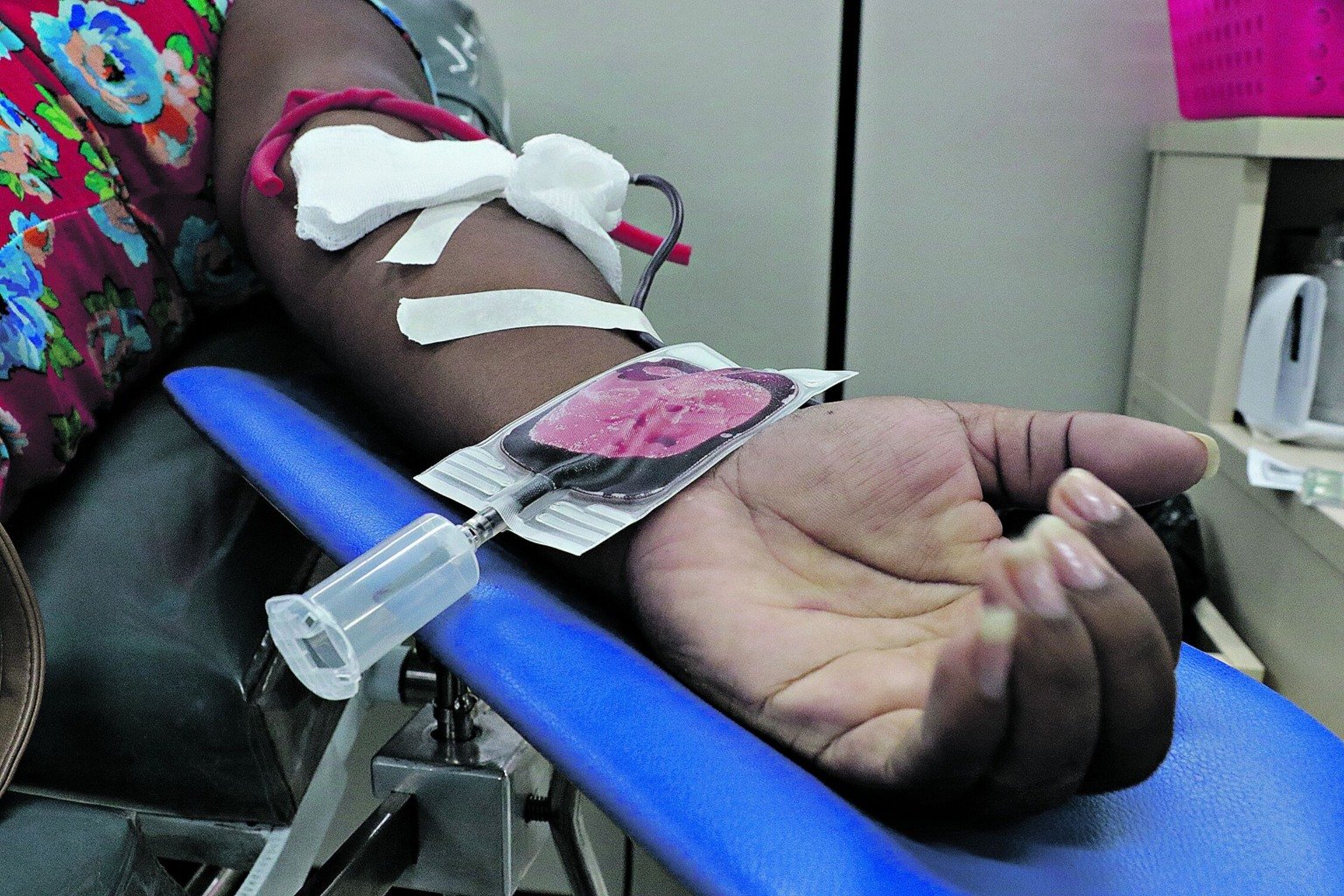 Belém, Pará, Brasil, Cidade. Manueli Silva, 29 anos, doarora. Fundação Hemopa informou que haverá coleta de sangue em alguns municípios do Pará nos dias 1º e 02 de março. Uma oportunidade para quem não consegue doar em dias úteis. Local: Hemopa -  Tv Padre Eutiquio - Batista Campos - Belém. Data: 01/03/2022. Foto: Mauro Ângelo/ Diário do Pará.