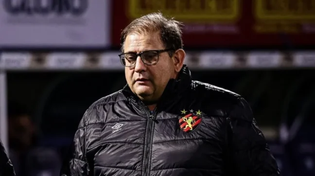 Após saída de António Oliveira, Remo mira Guto Ferreira como possível substituto