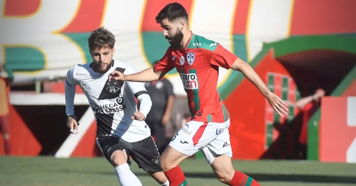 Em São Paulo, a Portuguesa, campeã nacional, viveu drama semelhante. No Canindé, empatou a série contra o Mixto-MT, mas acabou superada nos pênaltis