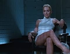 Um dos maiores ícones do cinema nos anos 1990, a atriz contou que sempre ganhou mais dinheiro como modelo do que trabalhando como atriz. Foto: Divulgação