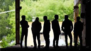 Jovens são a maioria das vítimas de violências e acidentes no Brasil. É o que mostra um boletim divulgado pela Fiocruz (Fundação Oswaldo Cruz) nesta segunda (25).