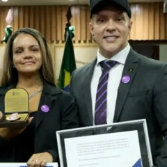 Juliana Soares recebe comenda Maria da Penha em Natal