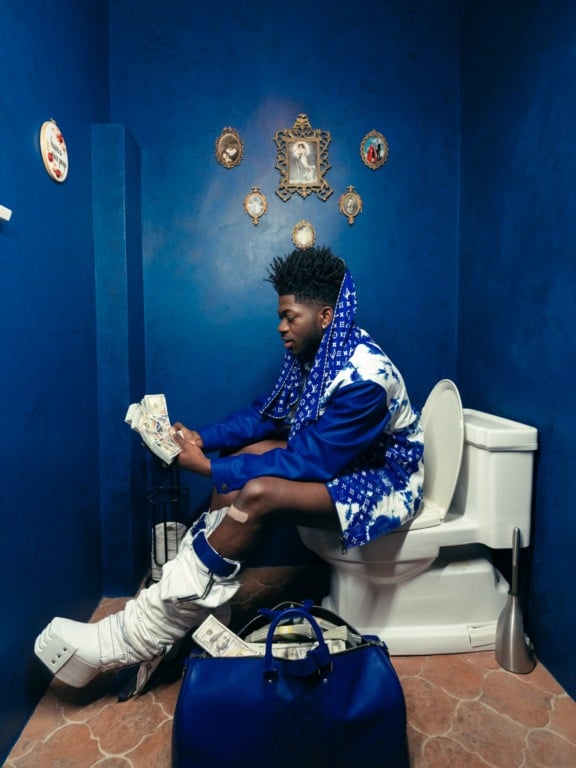 O rapper Lil Nas X, cujo nome real é Montero Lamar Hill, foi detido pela polícia de Los Angeles na madrugada desta quinta-feira (21)