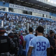 Tome vaia! Fiel não engole nova derrota em casa - Foto: Wagner Almeida/Diário
