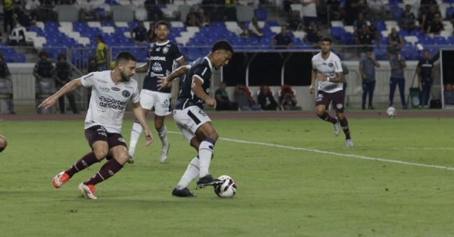 Time remista não tem dado liga na Série B e pode sobrar para o técnico - Foto: Mauro Ângelo/Diário do Pará