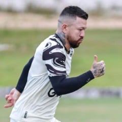 O Búfalo até ajuda, mas é preciso estar em campo... - Foto: Jorge Luis Totti/PSC