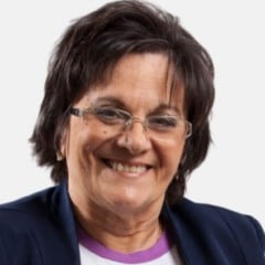 Farmacêutica bioquímica, Maria da Penha tornou-se símbolo da causa após sobreviver a duas tentativas de feminicídio cometidas pelo então marido em 1983.