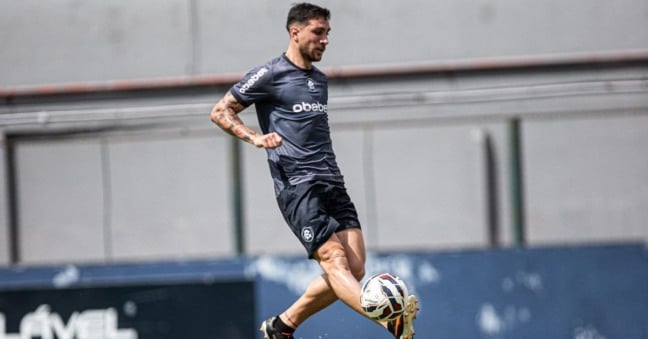 Tassano foca nos treinos para poder estrear o quanto antes - Foto: Raul Martins/Remo