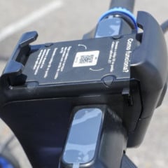 Criminosos estariam cobrindo os QR Codes originais com falsos códigos, redirecionando os pagamentos para contas particulares