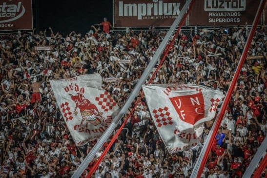 Neste sábado (16), a partir das 18h30 (horário de Brasília), Vila Nova e Goiás fazem um dos grandes clássicos regionais da 22ª rodada da Série B