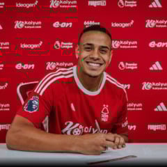O zagueiro Murillo, ex-Corinthians e atualmente no Nottingham Forest, surpreendeu ao revelar a torcida que mais o impressionou além da do Timão: a do Clube do Remo.
