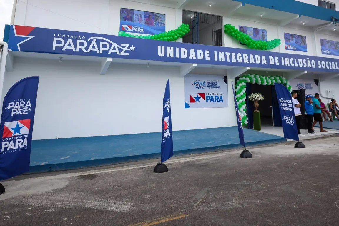 A Fundação PARÁPAZ anuncia a abertura de Processo Seletivo Simplificado (PSS) com 63 vagas temporárias para profissionais de nível médio e superior.