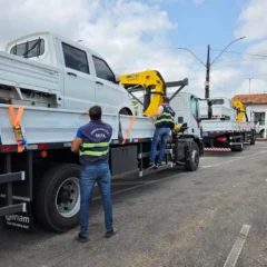 Sefa apreende quatro caminhões e 15 toneladas de sucata de alumínio