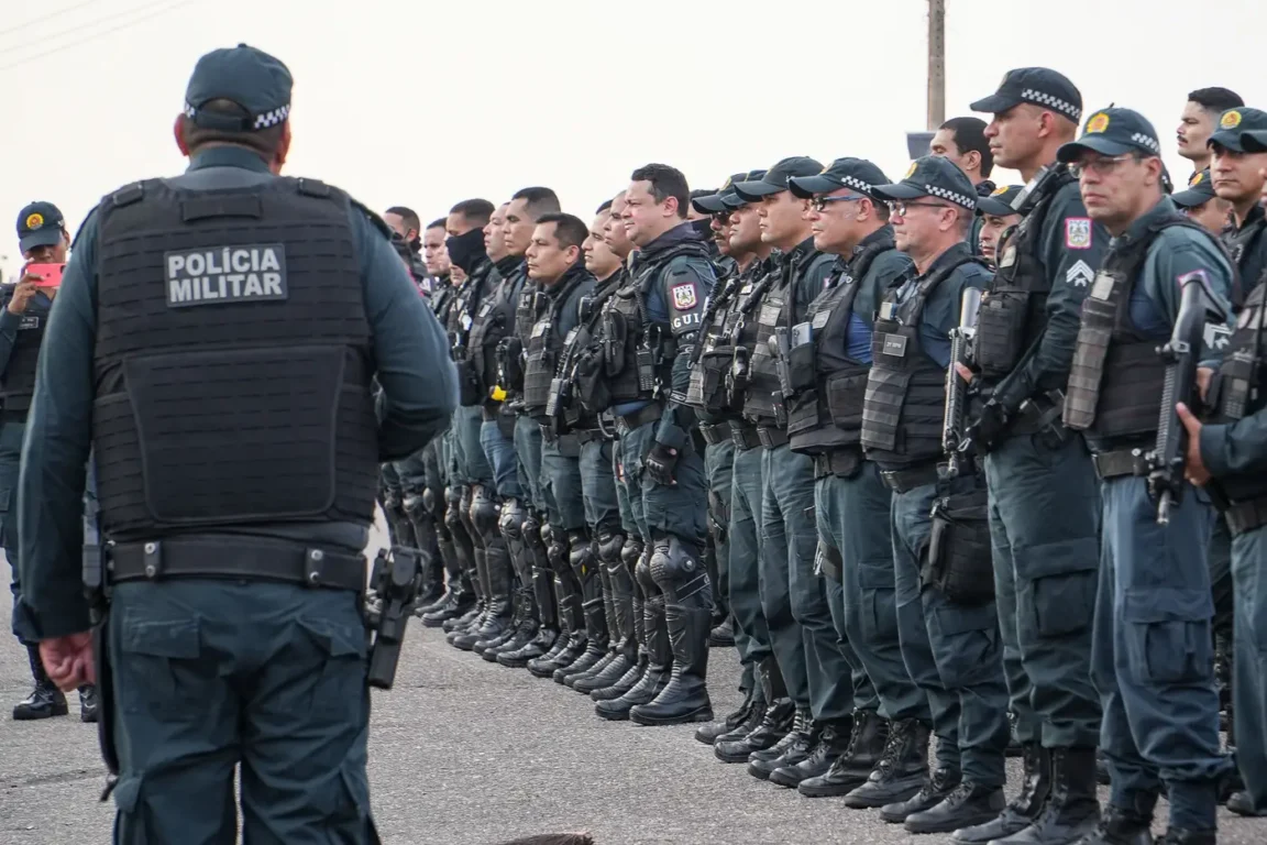 A ação tem como objetivo reforçar a presença ostensiva, prevenir crimes e garantir mais segurança à população.