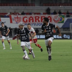 Remo vence CRB e mantém sonho de acesso à Série B vivo
