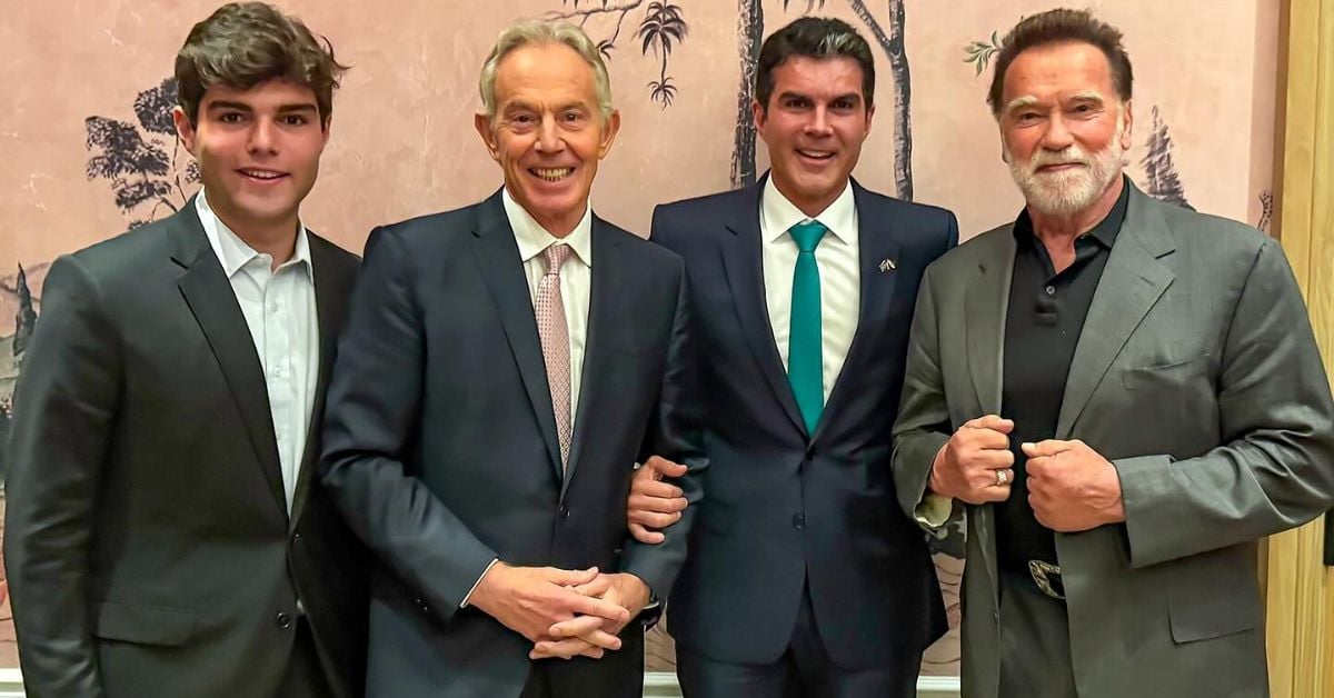 Helder Barbalho, apresentou o Vale Bioamazônico, uma iniciativa estratégica que pretende impulsionar a nova economia baseada na floresta em pé e no uso sustentável da biodiversidade amazônica. Helder Barbalho, apresentou o Vale Bioamazônico, uma iniciativa estratégica que pretende impulsionar a nova economia baseada na floresta em pé e no uso sustentável da biodiversidade amazônica.