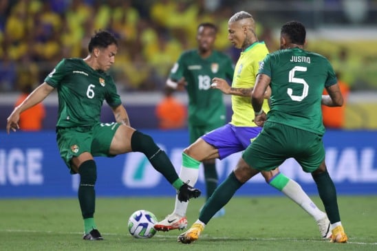 Richarlison em ação durante a partida entre Brasil e Bolívia, no Mangueirão Créditos: Vitor Silva/CBF