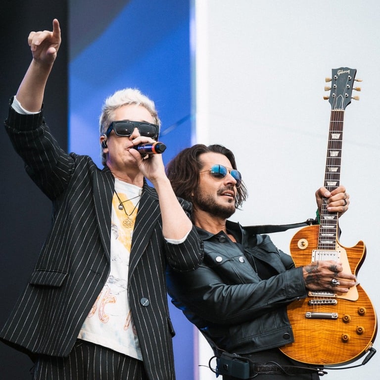 Flausino se confunde e agradece Rock in Rio durante show no The Town