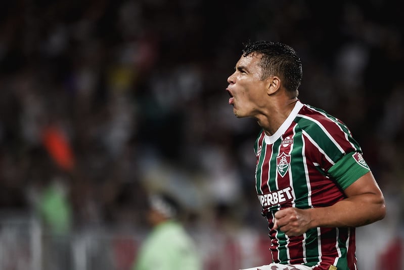 O Fluminense cresceu no segundo tempo, venceu o Bahia por 2 a 0, no Maracanã, e se garantiu na semifinal da Copa do Brasil.