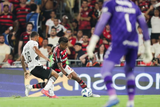 Flamengo e Vasco empataram. Fotos: Gilvan de Souza/Flamengo