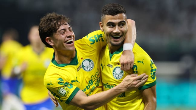 O jogador Andreas Pereira, da SE Palmeiras, comemora seu gol contra a equipe do Fortaleza EC, durante partida válida pela vigésima quarta rodada, do Campeonato Brasileiro, Série A, na arena Allianz parque. (Foto: Cesar Greco/Palmeiras/by Canon)