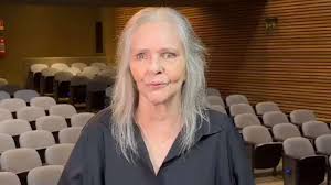 Angela Ro Ro só recebia R$ 800 mensais ao final de sua vida