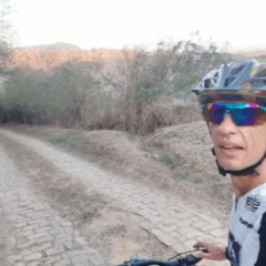 Leandro Costa vai percorrer 3.500 km em 50 dias, passando por 45 municípios e promovendo palestras em escolas sobre clima e sustentabilidade.