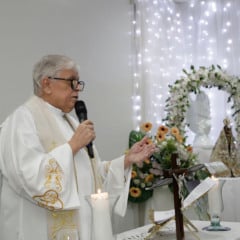 Um momento marcado pela emoção e fé. A imagem peregrina de Nossa Senhora de Nazaré visitou a sede do Grupo RBA de Comunicação na tarde da última quarta-feira (17). Fotos: Wagner Almeida e Ricardo Amanajás