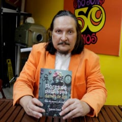 O livro é resultado de anos de dedicação à arte e à poesia, com uma obra que traz versos que exploram temas universais como amor e perda, com um olhar sobre a Amazônia e o mundo contemporâneo.