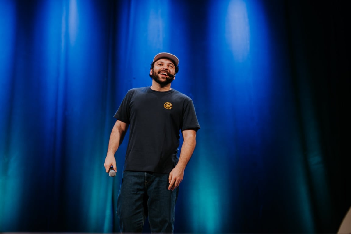 Após o sucesso no ano passado, quando lotou o ginásio Mangueirinho, Ghanem promete uma performance totalmente interativa e recheada de boas risadas.