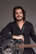 Marco Túlio, guitarrista do Jota Quest, encerra primeiro dia do Congresso de Gestão e Gente com palestra sobre reinvenção
