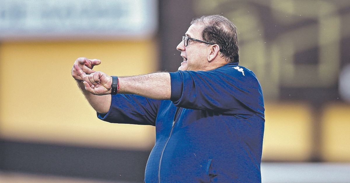 Guto Ferreira está prestes a iniciar sua jornada no Clube do Remo com dez jogos decisivos pela frente - Foto: AssCom Dourado/Divulgação