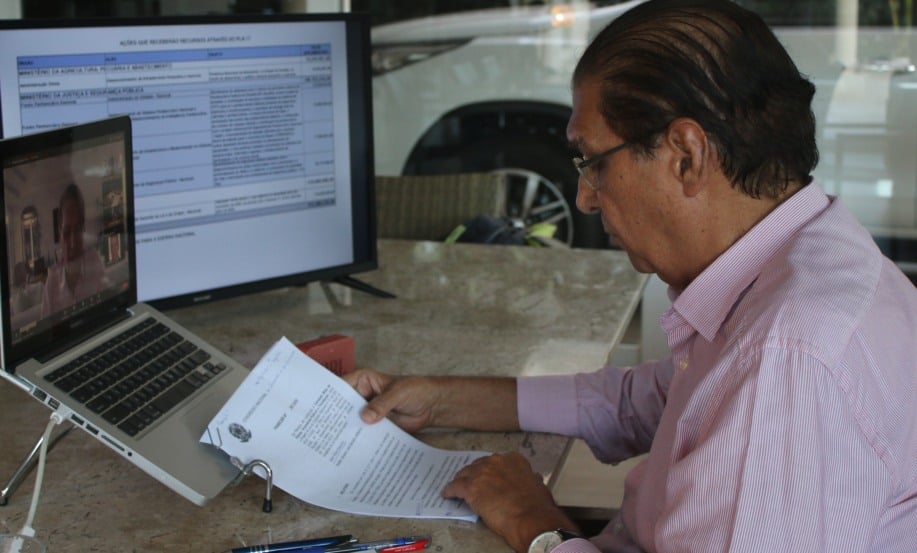 Projeto de lei de Jader altera lei atual e veda, de forma definitiva, a exigência de experiência prévia FOTO: DIVULGAÇÃO