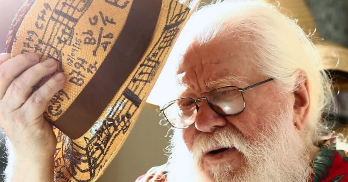 Morreu neste sábado (13), aos 89 anos, o compositor, arranjador e multi-instrumentista Hermeto Pascoal, conhecido como o bruxo dos sons.