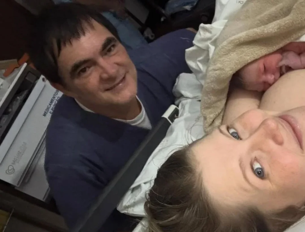 Samuel Rosa, 59, anunciou o nascimento de Dora, sua 4ª filha