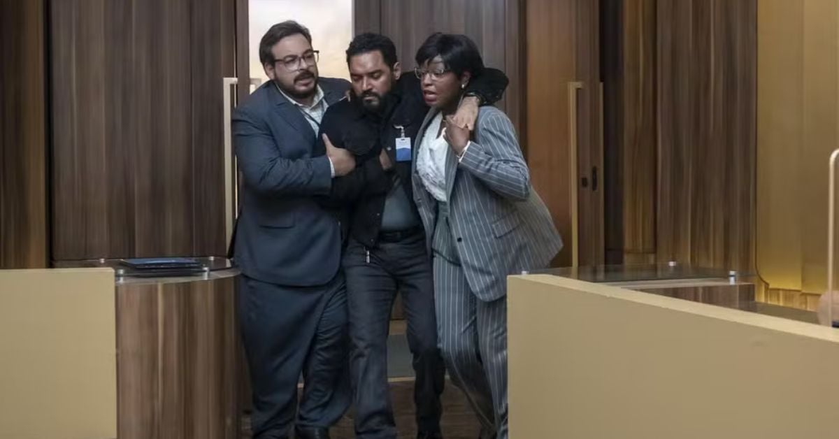 Acontecimento deve ir ao ar neste sábado (27), quando o vilão tomará um medicamento sabotado por Odete