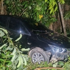 A intervenção ocorreu na manhã de sexta-feira (12). Outro suspeito foi preso e uma arma de fogo foi apreendida.