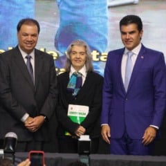 O presidente da Alepa, Chicão; A ministra Carmem Lúcia e o Governador Helder Barbalho. Foto: Ricardo Amanajás