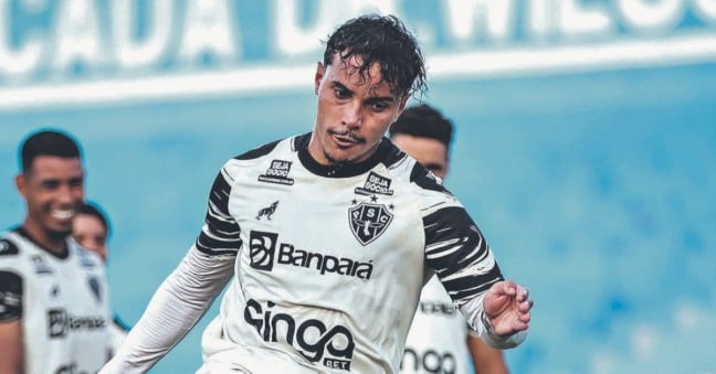 O volante não tem agradado no dia a dia bicolor e nem relacionado para o banco ele está sendo - Foto: Matheus Vieira/PSC