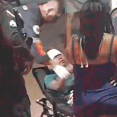 Jovem foi ferido na cabeça e atendido pelo Samu, e o estado de saúde não é grave.