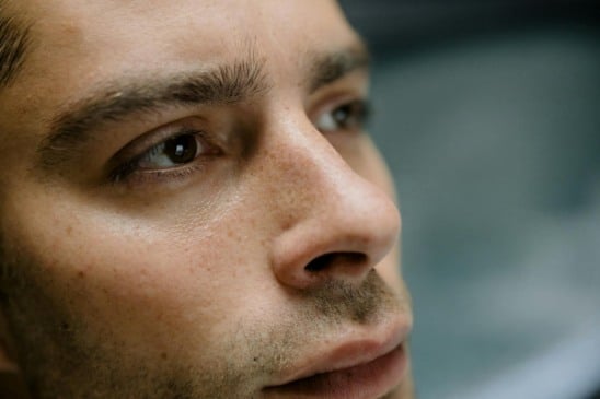 Um estudo realizado pela Universidade de Munique, na Alemanha, trouxe novas evidências de que alterações no olfato podem estar entre os primeiros sinais do Alzheimer. Foto: Pexels