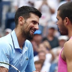 Sem perder sets, Alcaraz elimina Djokovic e vai à final do US Open