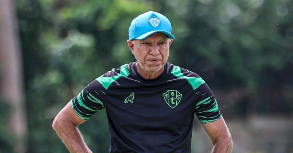 O técnico bicolor está confiante em uma mudança de rumo do Paysandu no campeonato - Foto: Matheus Vieira/PSC
