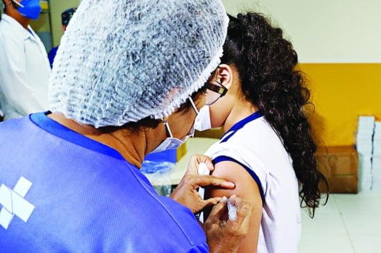 . Meta é vacinar 7 milhões de jovens entre 15 e 19 anos que não se imunizaram na idade recomendada