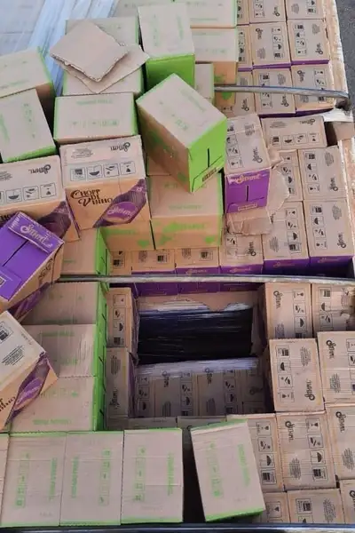 Apreensões incluem bebidas, açaí congelado, pneus e malas transportadas sem nota fiscal.