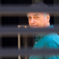 STF condena Bolsonaro por tentativa de golpe e abre prazo para recursos. Entenda os próximos passos e as implicações políticas dessa decisão.