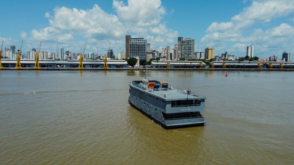 Maior navio de guerra da América Latina, o NAM Atlântico recebe o público em Belém para visitação gratuita até o fim de outubro.